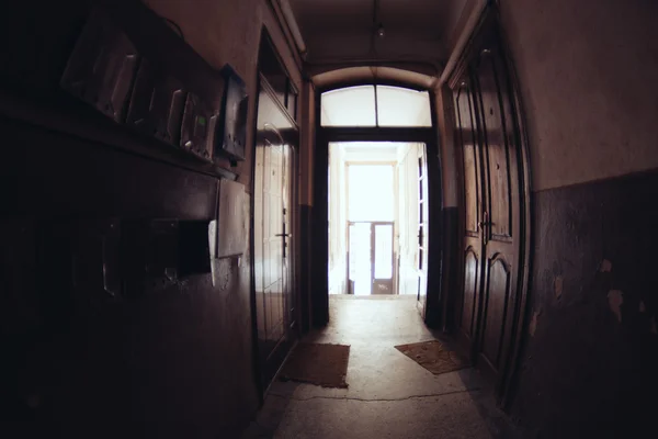 Front door of old house — Stock Photo, Image