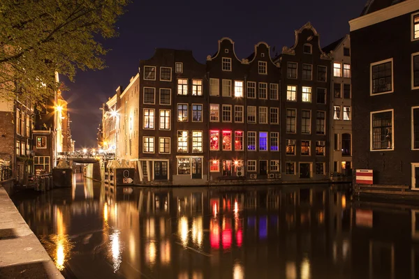 Amsterdam Street à noite — Fotografia de Stock