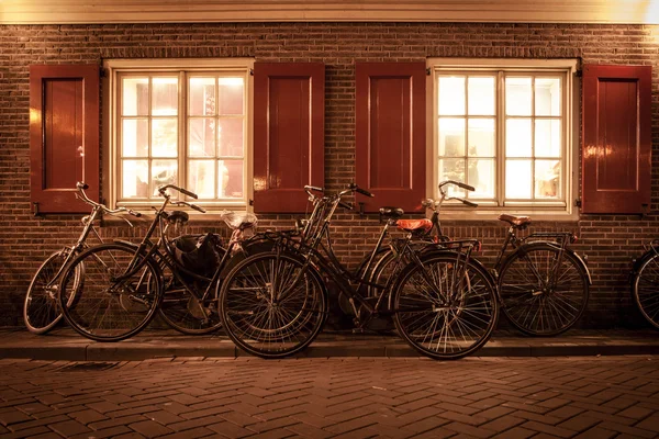 Amsterdam street at night — Stock Photo, Image