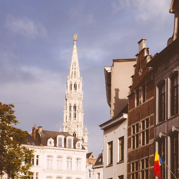 Casas en Bruselas, calle con arquitectura tradicional en Bélgica —  Fotos de Stock