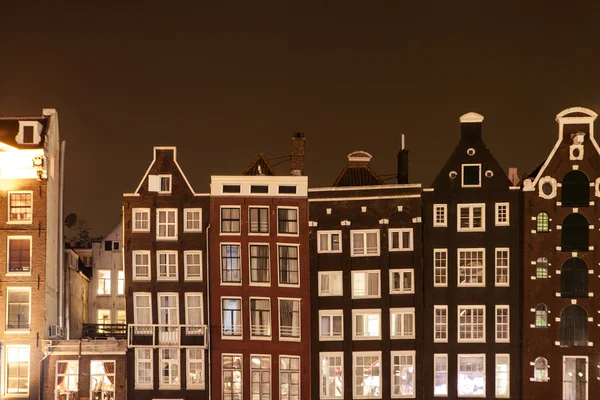 Amsterdam street bei Nacht — Stockfoto