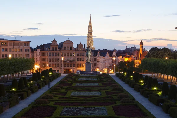 Panoráma města Bruselu Mont des Arts za soumraku — Stock fotografie