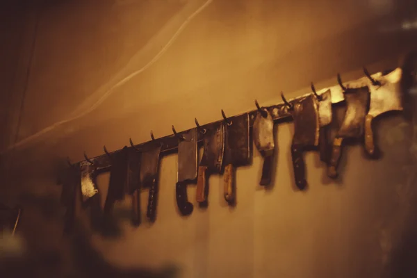 Cuchillos en la pared — Foto de Stock