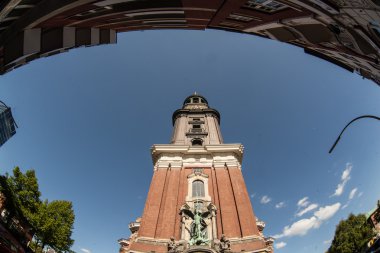 St michael's Kilisesi - Hamburg'un büyük simge