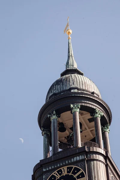 St. Michael's Church - Hamburg's major landmarks — Stock Photo, Image