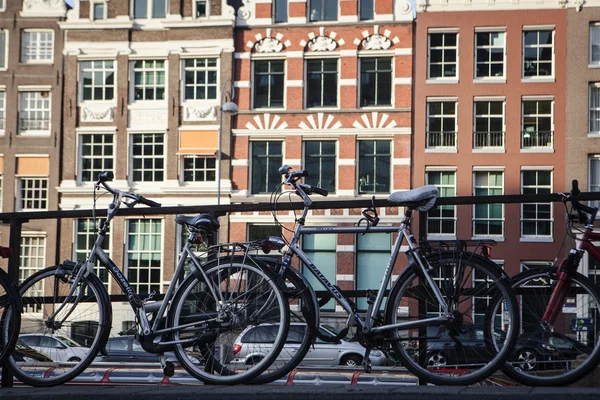 Biciclette in amsterdam — Foto Stock