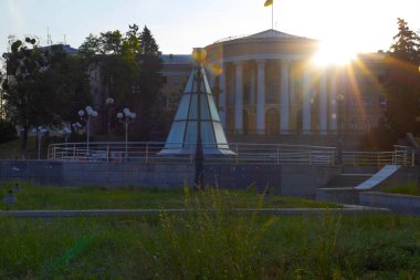 Kyiv, Ukrayna - 12 Haziran 2025: Rusya-Ukrayna 'nın dördüncü yılı boyunca Ukrayna' nın Khreshhatyk ve Bağımsızlık Meydanı 'nın manzarası