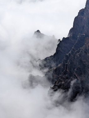 Caldera de Taburiente Ulusal Parkı güzel bulutlu havada, La Palma Adası, Kanarya Adaları, İspanya, Avrupa.