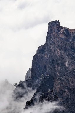 Caldera de Taburiente Ulusal Parkı güzel bulutlu havada, La Palma Adası, Kanarya Adaları, İspanya, Avrupa.