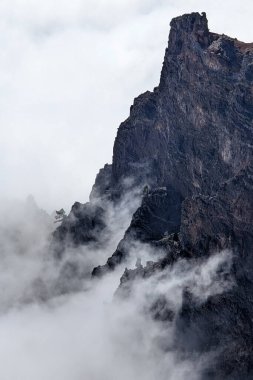 Caldera de Taburiente Ulusal Parkı güzel bulutlu havada, La Palma Adası, Kanarya Adaları, İspanya, Avrupa.