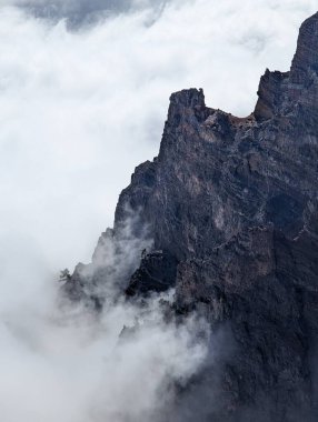 Caldera de Taburiente Ulusal Parkı güzel bulutlu havada, La Palma Adası, Kanarya Adaları, İspanya, Avrupa.