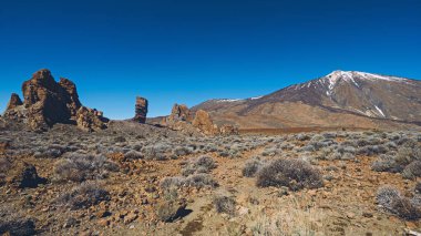Teide Ulusal Parkı, Tenerife, Kanarya Adaları, İspanya 'da güzel volkanik kayalar ve çöl