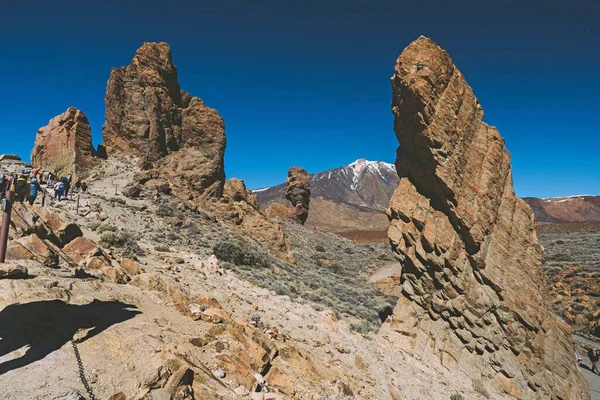 Teide Ulusal Parkı, Tenerife, Kanarya Adaları, İspanya 'da güzel volkanik kayalar ve çöl