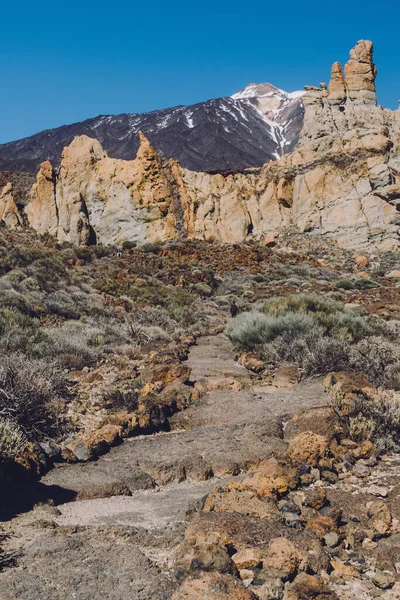 Teide Ulusal Parkı, Tenerife, Kanarya Adaları, İspanya 'da güzel volkanik kayalar ve çöl