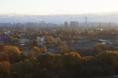 sonbahar günbatımı, Ukrayna Kiev endüstriyel görünümünde