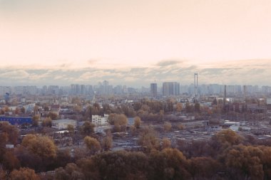 sonbahar günbatımı, Ukrayna Kiev endüstriyel görünümünde