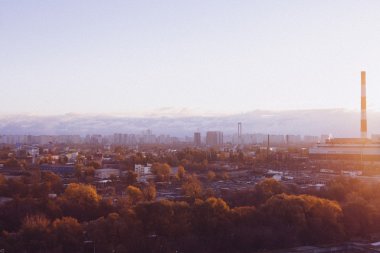 sonbahar günbatımı Kiev endüstriyel görünümünde