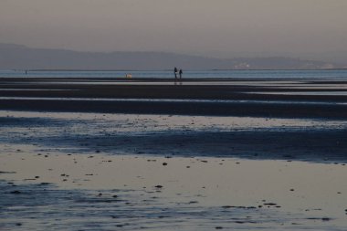Grado Adası, deniz manzaralı. Adriyatik Denizi 'nin tepesindeki küçük köy, Friuli' de.