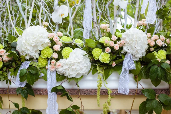 Açık hava düğün Çiçekçilik