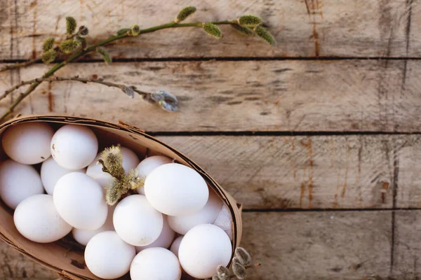 Ovos Galinha Branca Mesa Madeira Rústica Alimentos Biológicos Agrícolas — Fotografia de Stock