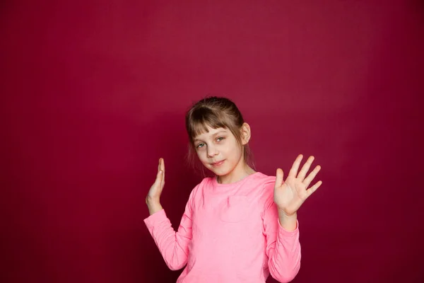 Portret Van Acht Jaar Oud Blank Gelukkig Blond Meisje Kind — Stockfoto