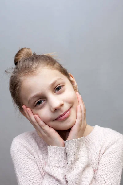 Portrait Eight Year Old Girl Gray Background — Stockfoto