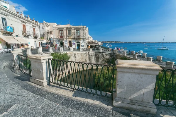 Aretusa fontein in Ortigia, Syracuse, Sicilië, Italië — Stockfoto