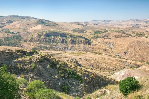 Paisaje interior de Sicilia en el día de verano, Sicilia isla Italia —  Fotos de Stock