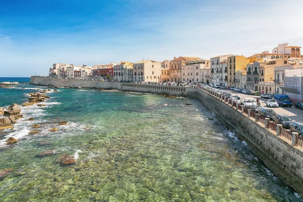 Pobřeží Ortigie na ostrově Syracuse, Sicílie, Itálie Stock Fotografie