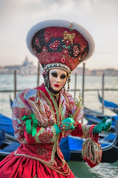 Carneval maszk Velencében - velencei jelmez — Stock Fotó