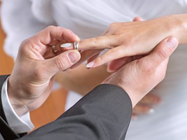 Evlilik yüzükleri.