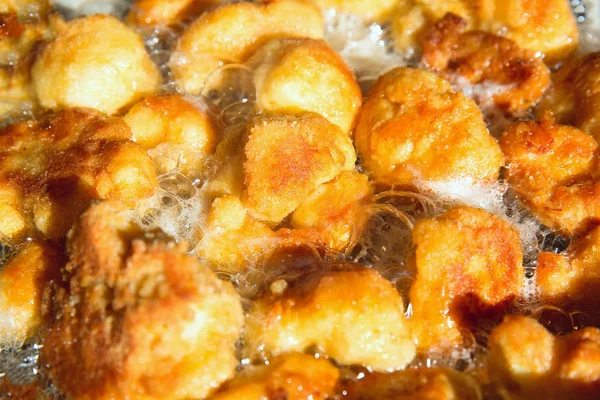 Detail on fried cauliflower — 图库照片