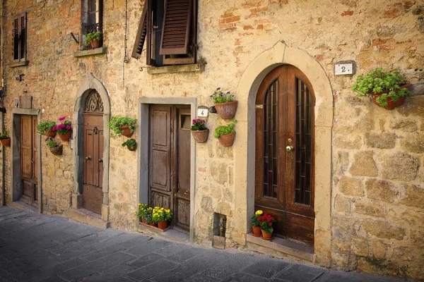 Typische straat in Toscane, Italië — Stockfoto