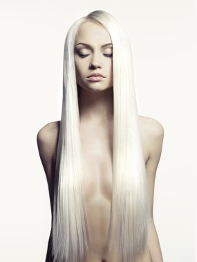 mükemmel sarışın