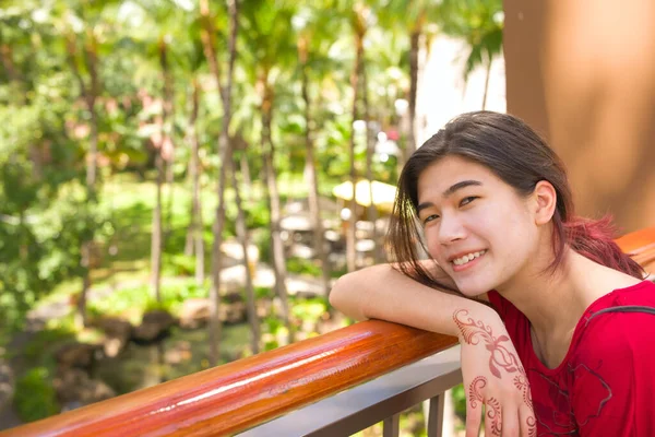 Biracial Teen Female Smiling She Leans Railing Overlooking Palm Coconut — Stock Photo, Image