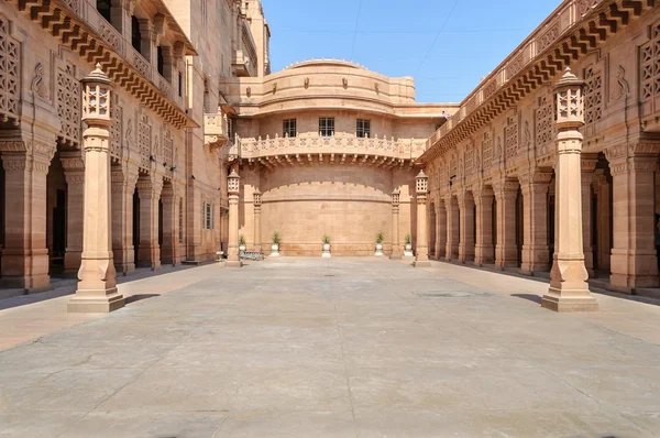 拉贾斯坦乌 Bhawan 皇宫内部视图 — 图库照片