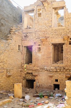 Harap ve kırık evin içinde altın Jaisalmer Fort Ra
