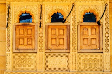 Üç windows ve desen, altın Fort Jaisalmer, Rajasthan ben