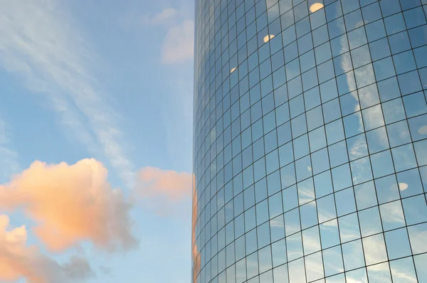 Reflexões em janelas . — Fotografia de Stock