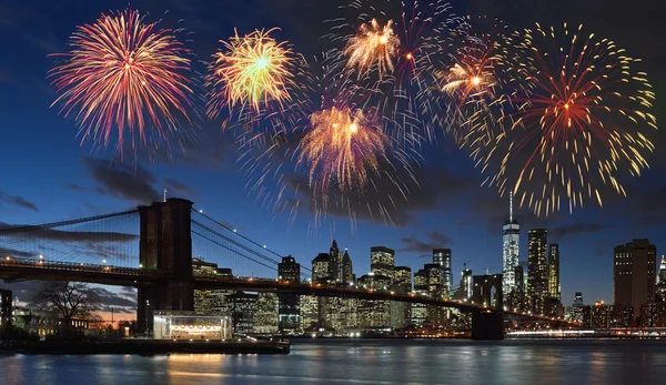 Fireworks over NYC. — Stock Photo, Image
