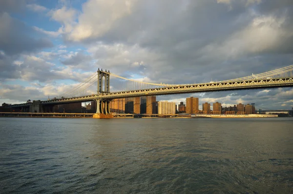 纽约市曼哈顿桥. — 图库照片