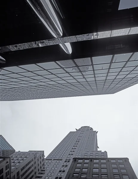 Ciudad de Nueva York - mirando hacia arriba. Edificio Chrysler . — Foto de Stock
