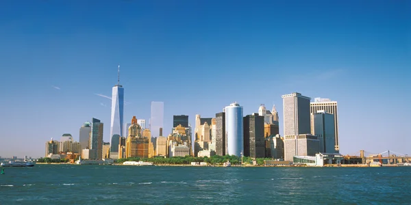 Manhattan på en solig dag. — Stockfoto