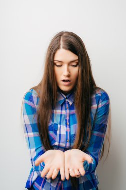 Kadın elleriyle götürdü