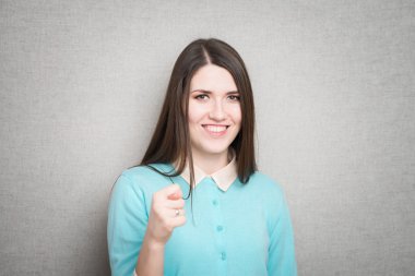 Kadın gösteren incir jest 