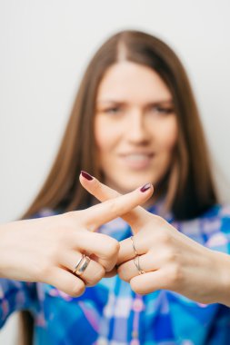 kadın geçiş parmakları