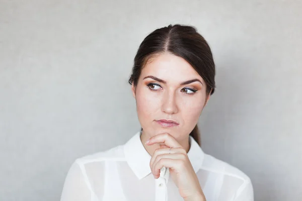 Retrato de mujer joven —  Fotos de Stock