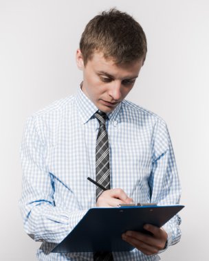  işadamı bir sözleşme imzaladı