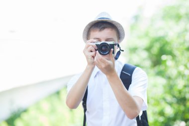 turist fotoğraf çeker