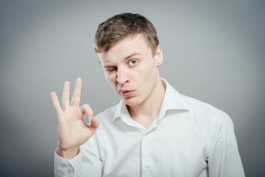 Ok hareket veren adam 